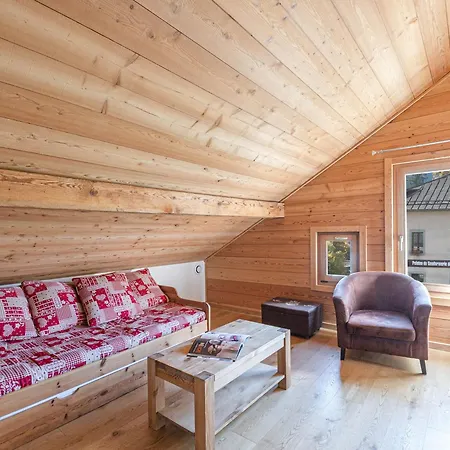 Apartment Bel Au Centre De Chamonix, A 350m Des Pistes, Parking Et Services Inclus - Fr-1-343-200 *